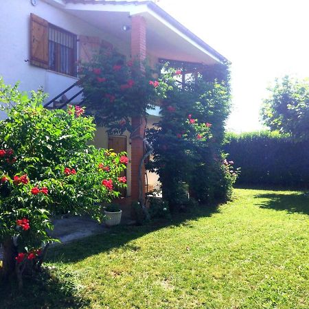 Chalet En El Orbigo La Baneza Exterior photo